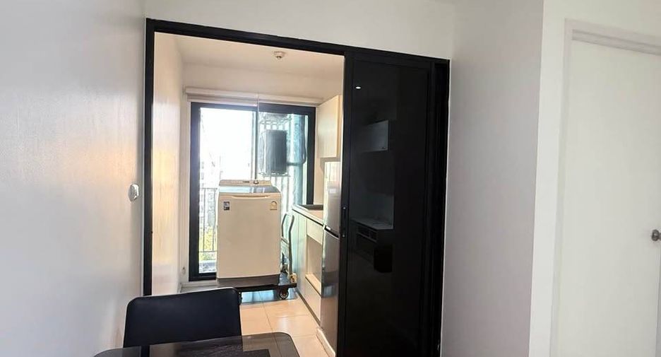 For sale 1 bed condo in Bang Kapi, Bangkok