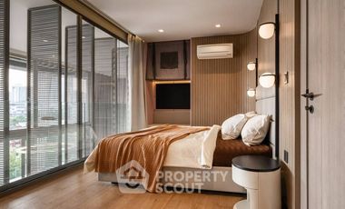 Wohnung zur Miete und zum Kauf mit 5 Zimmer in Watthana, Bangkok