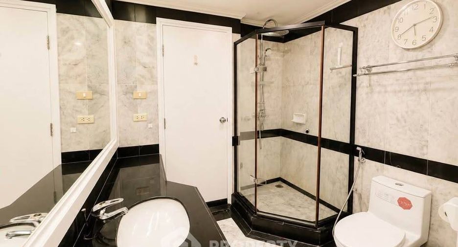 Wohnung zur Miete mit 2 Zimmer in Sathon, Bangkok
