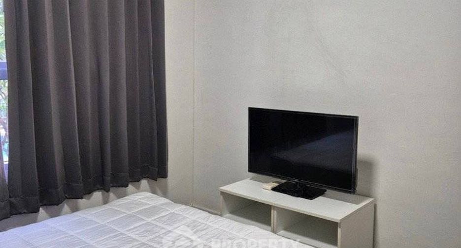 For rent 2 bedrooms condo in Bangkok Noi, Bangkok