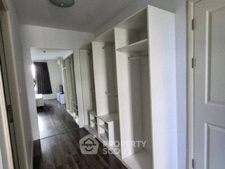 For rent 2 bedrooms condo in Bangkok Noi, Bangkok
