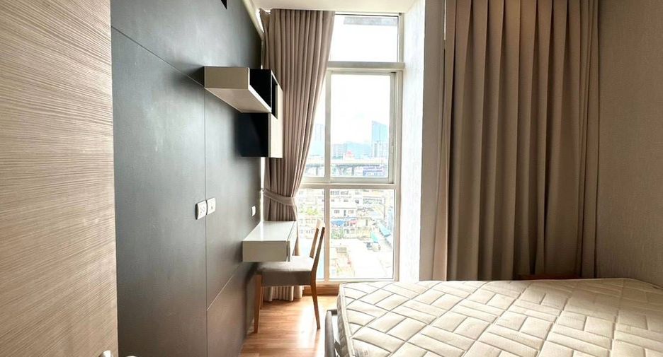 For rent 2 bedrooms condo in Bang Na, Bangkok