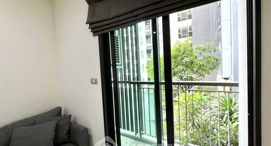 For sale 1 Beds condo in Khlong Toei, Bangkok