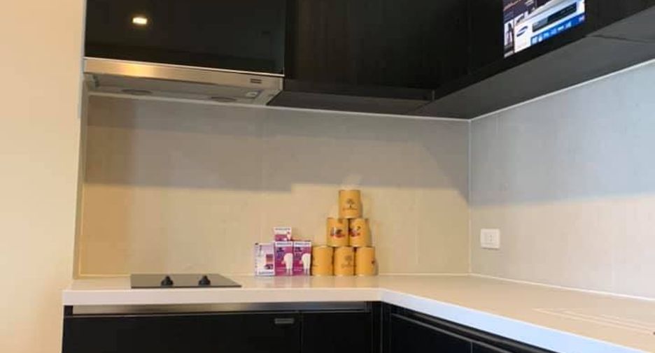 Condo en alquiler de 1 habitaciones en Khlong Toei, Bangkok