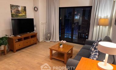 Condo en alquiler y en venta de 2 habitaciones en Khlong Toei, Bangkok