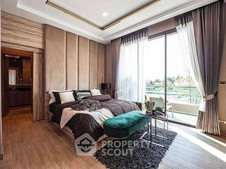 Villa zur Miete und zum Kauf mit 4 Zimmer in Bang Lamung, Chonburi