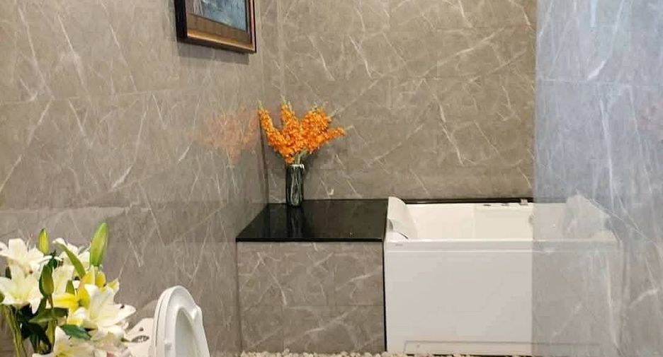 Villa zur Miete und zum Kauf mit 4 Zimmer in Huay Yai, Pattaya