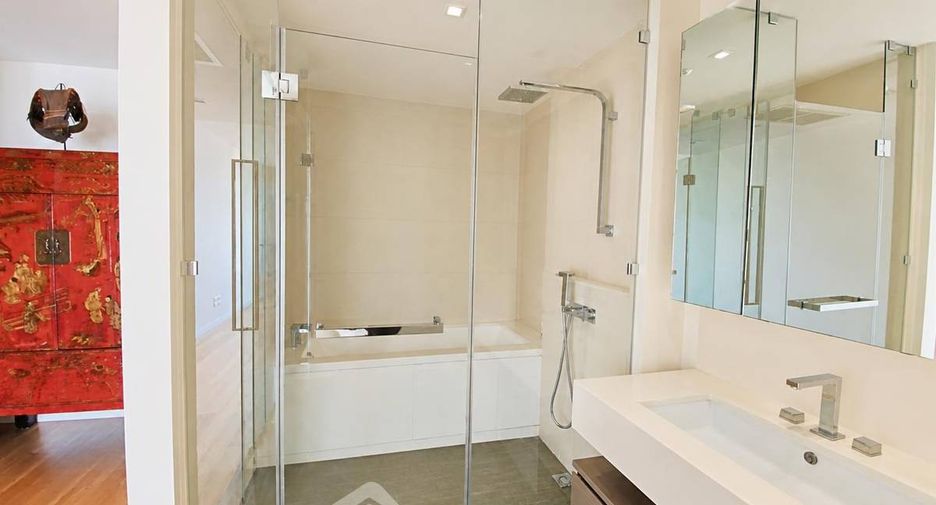 Condo en venta de 5 habitaciones en Sathon, Bangkok