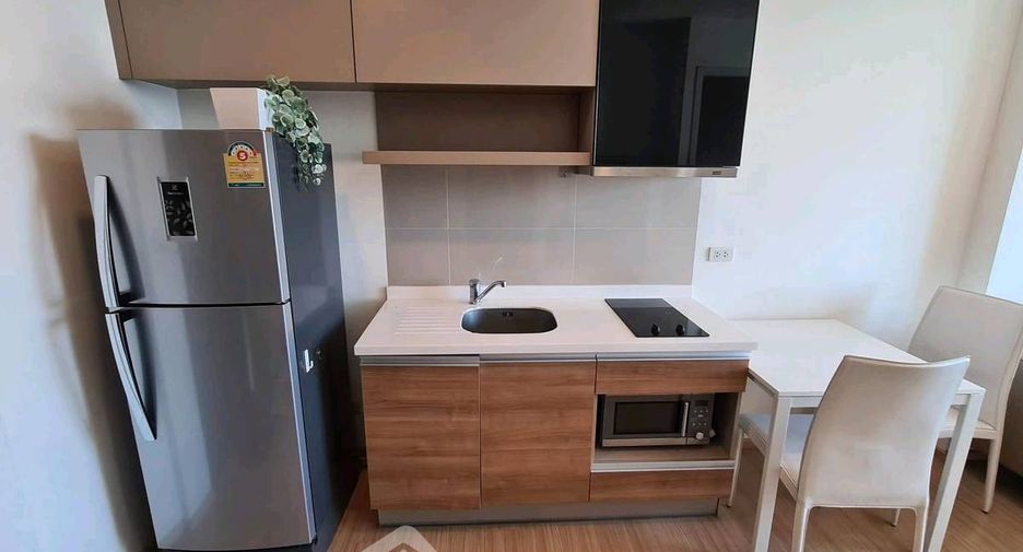 À vendre 1 chambre condo à Phra Khanong, Bangkok