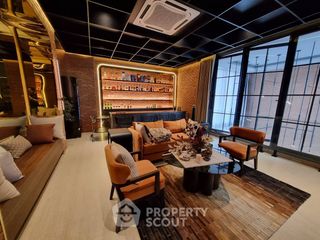 Casa en venta de 4 habitaciones en Lat Phrao, Bangkok