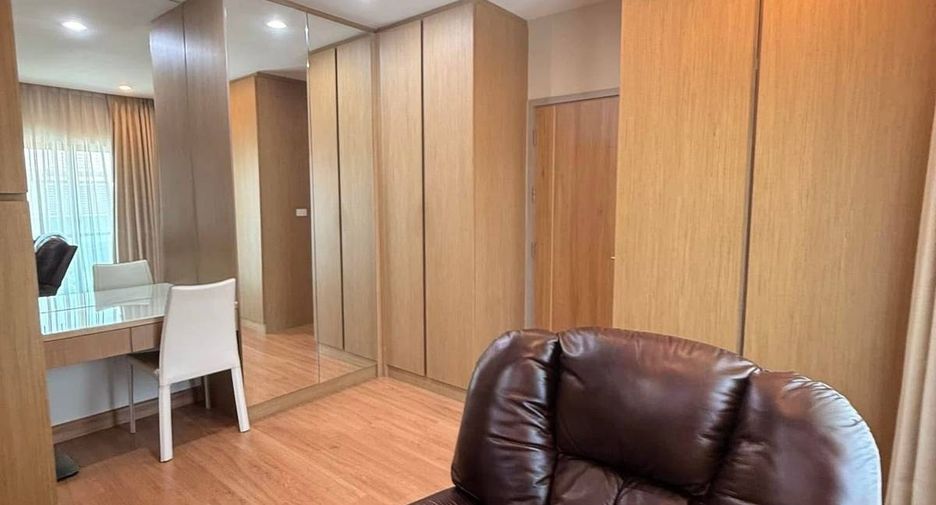Casa en venta de 5 habitaciones en Don Mueang, Bangkok