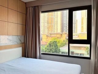 À vendre 1 chambre condo à Bang Phlat, Bangkok