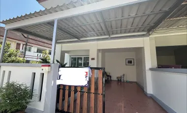 Аренда 3 спальни таунхаус в Пхукет Тощн, Пхукет
