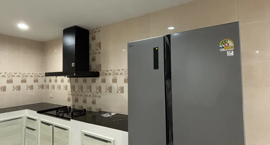 For rent 4 bedrooms house in Mueang Phuket, Phuket