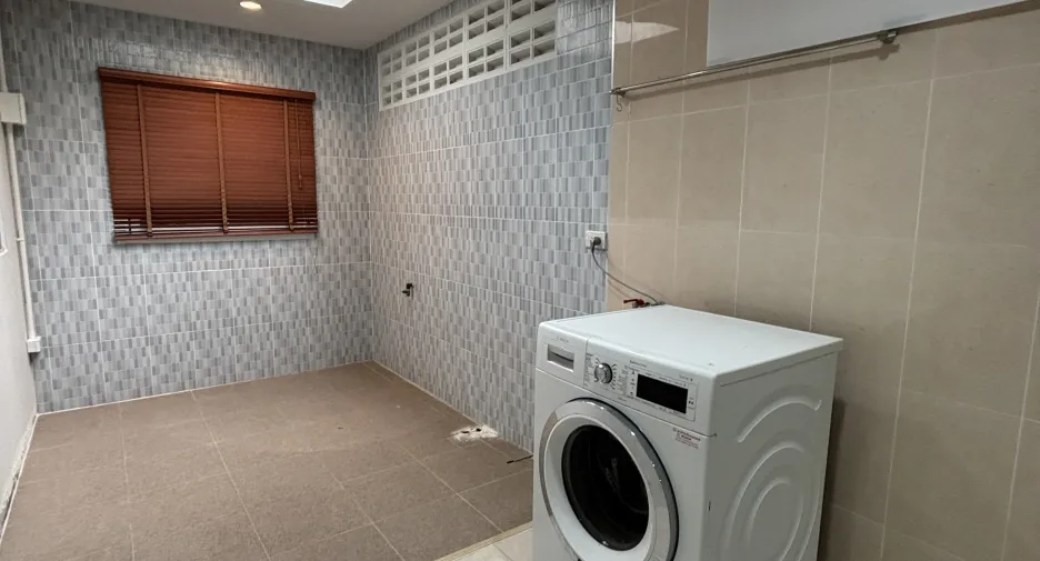 For rent 4 bedrooms house in Mueang Phuket, Phuket