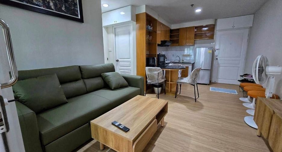 For rent 1 bed condo in Khlong Toei, Bangkok
