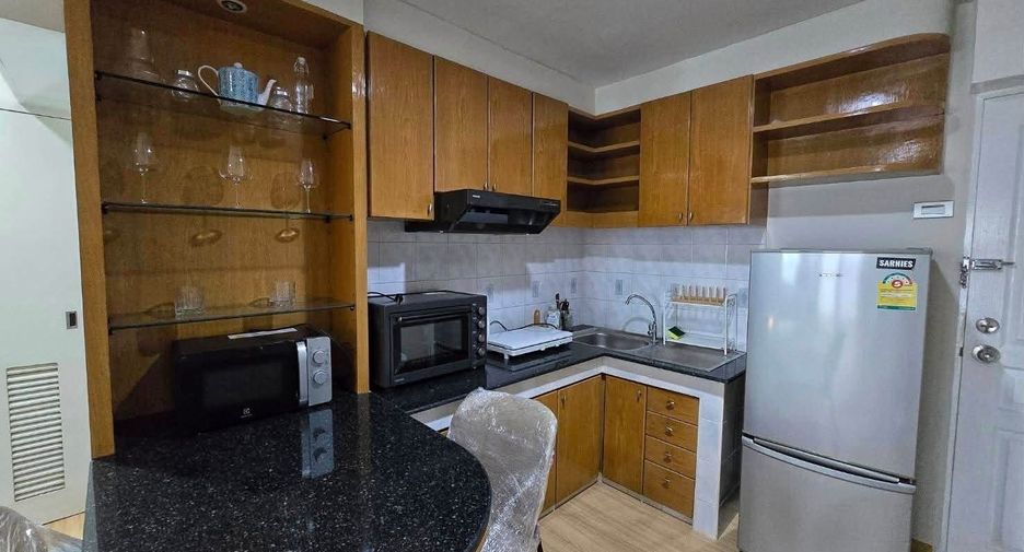 For rent 1 bed condo in Khlong Toei, Bangkok