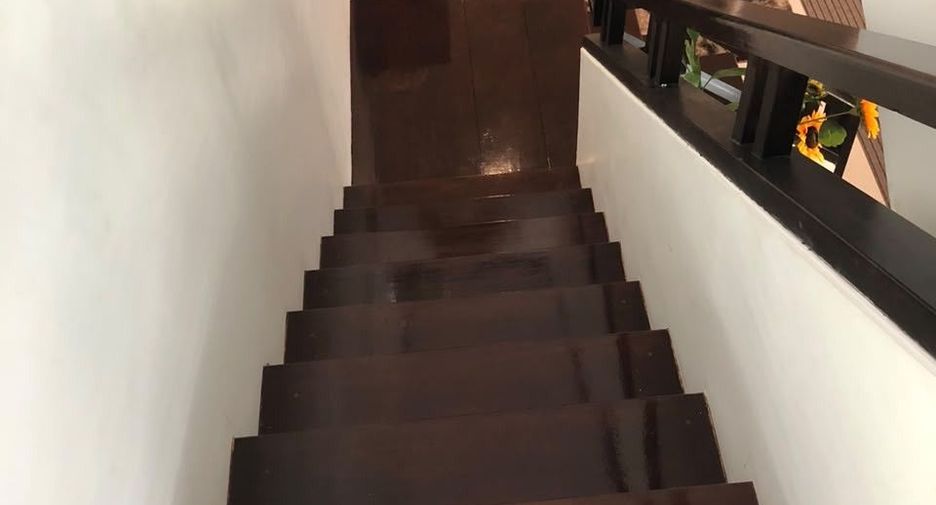For rent 6 bedrooms villa in Mueang Phuket, Phuket
