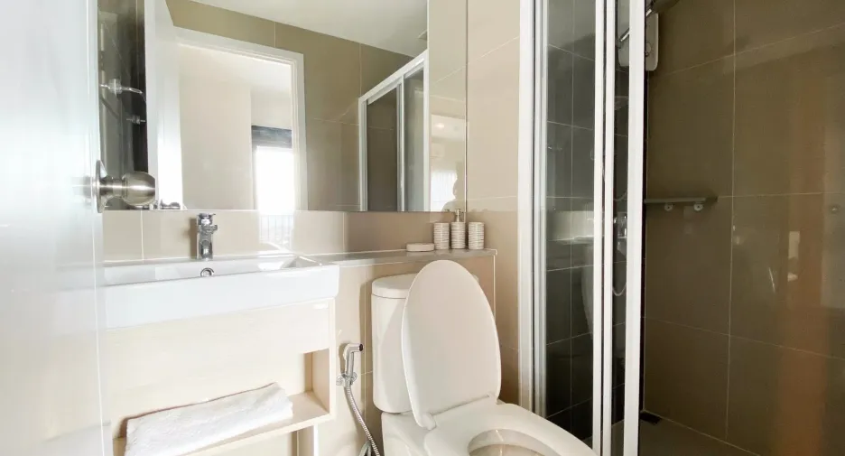 Condo en venta de estudio en Suan Luang, Bangkok