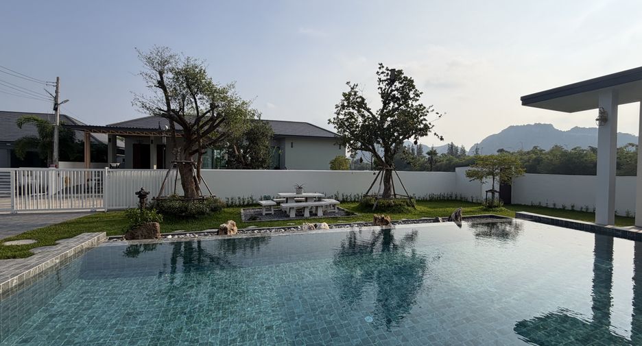 Villa en venta de 5 habitaciones en Cha Am, Phetchaburi