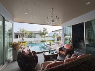 Villa en venta de 5 habitaciones en Cha Am, Phetchaburi