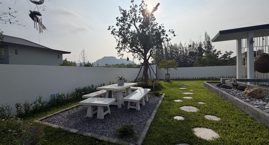 Villa en venta de 5 habitaciones en Cha Am, Phetchaburi
