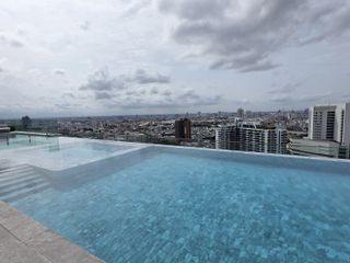 For sale 2 bedrooms condo in Khlong San, Bangkok