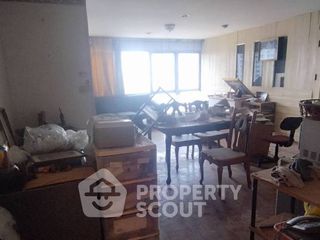 For sale 3 bedrooms condo in Chatuchak, Bangkok