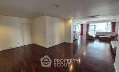 For rent 4 ベッドルーム condo in Watthana, Bangkok