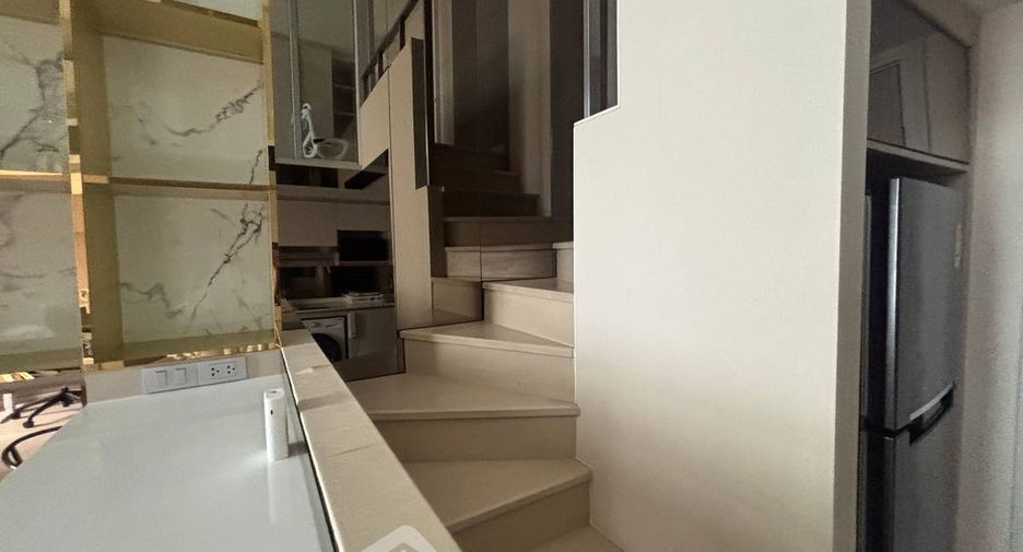 Condo en alquiler de 2 habitaciones en Sathon, Bangkok