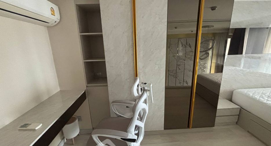 Condo en alquiler de 2 habitaciones en Sathon, Bangkok