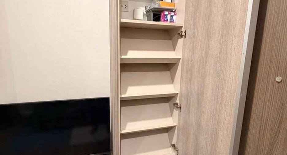 Condo en alquiler de 1 habitaciones en Bang Na, Bangkok
