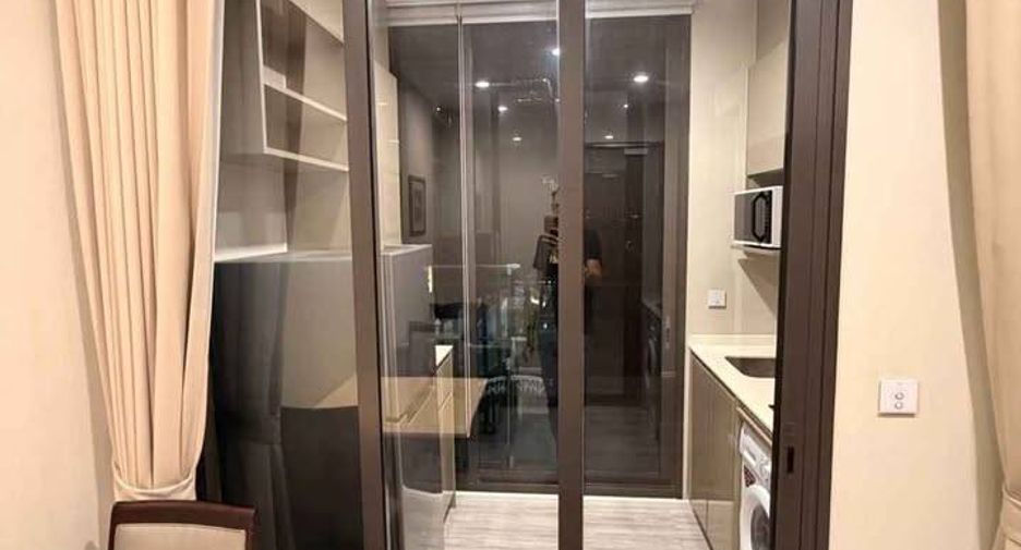 Condo en alquiler de 1 habitaciones en Bang Na, Bangkok
