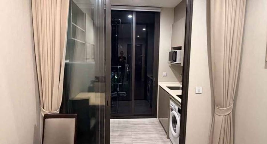 Condo en alquiler de 1 habitaciones en Bang Na, Bangkok