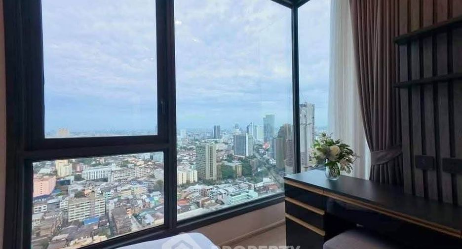For rent 2 bedrooms condo in Chatuchak, Bangkok