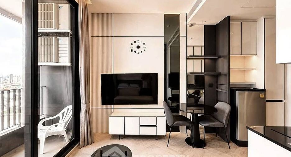 Wohnung zur Miete mit 1 Zimmer in Khlong San, Bangkok