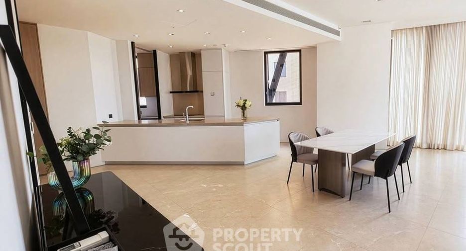 For rent 2 ベッドルーム condo in Khlong San, Bangkok