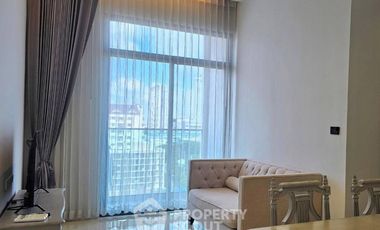 For rent 2 ベッドルーム condo in Phra Khanong, Bangkok
