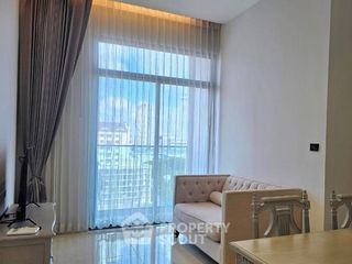 For rent 2 ベッドルーム condo in Phra Khanong, Bangkok