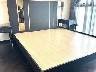 For rent 1 bed condo in Phaya Thai, Bangkok