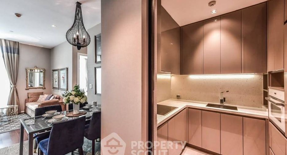 For rent 2 bedrooms condo in Khlong Toei, Bangkok