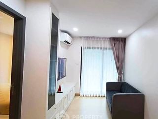 Condo en alquiler de 2 habitaciones en Huai Khwang, Bangkok