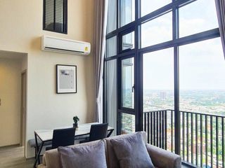 For rent 2 ベッドルーム condo in Phra Khanong, Bangkok