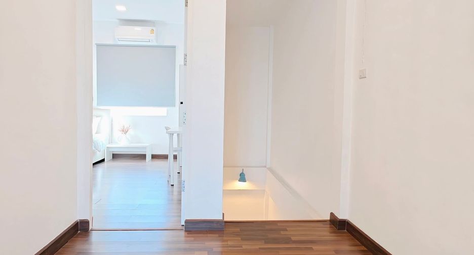 For rent 2 bedrooms townhouse in Mueang Phuket, Phuket