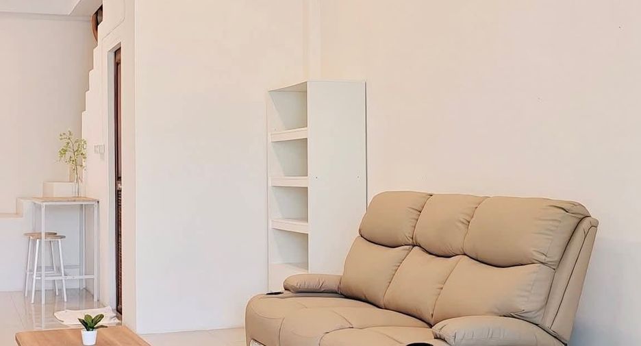 For rent 2 bedrooms townhouse in Mueang Phuket, Phuket