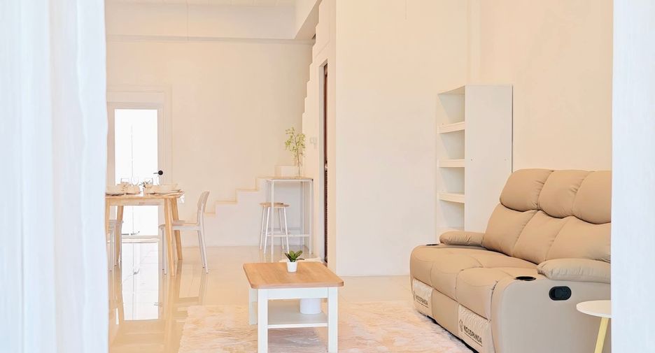 For rent 2 bedrooms townhouse in Mueang Phuket, Phuket