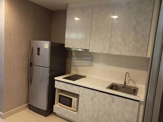 Condo en alquiler de 1 habitaciones en Huai Khwang, Bangkok