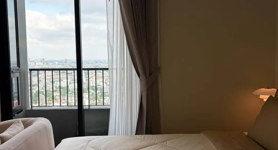 For rent 1 bed condo in Watthana, Bangkok