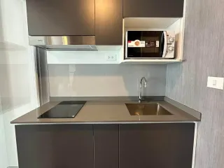 For rent 1 bed condo in Bangkok Noi, Bangkok