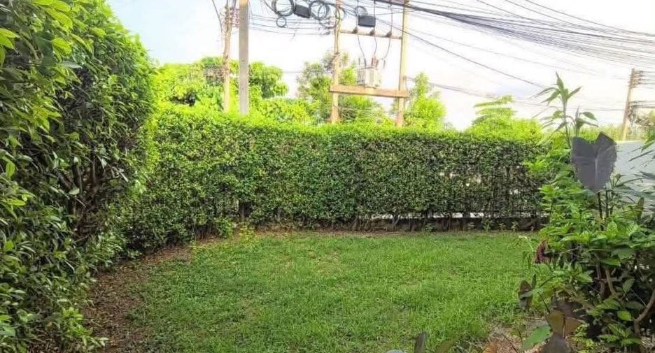 For rent 3 bedrooms townhouse in Kathu, Phuket